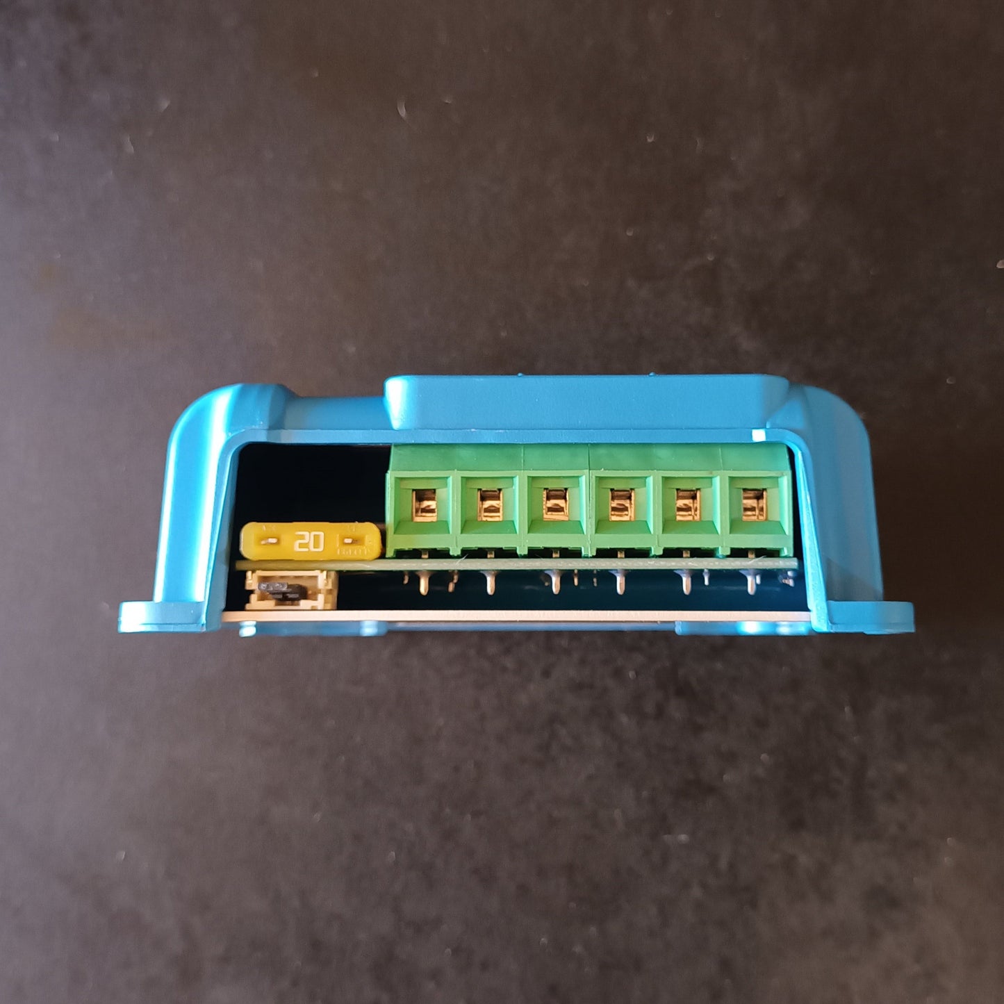 Victron SmartSolar MPPT 75/15 – Controlador Solar Inteligente (Bluetooth Integrado)