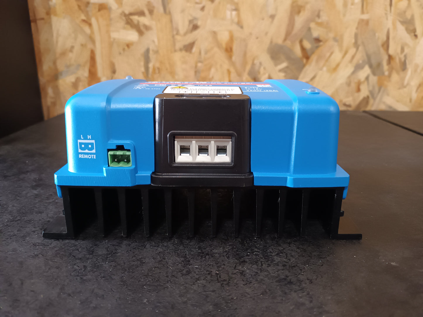 Orion-Tr Smart 12/12-30A(360W) Non-isolated DC-DC Charger