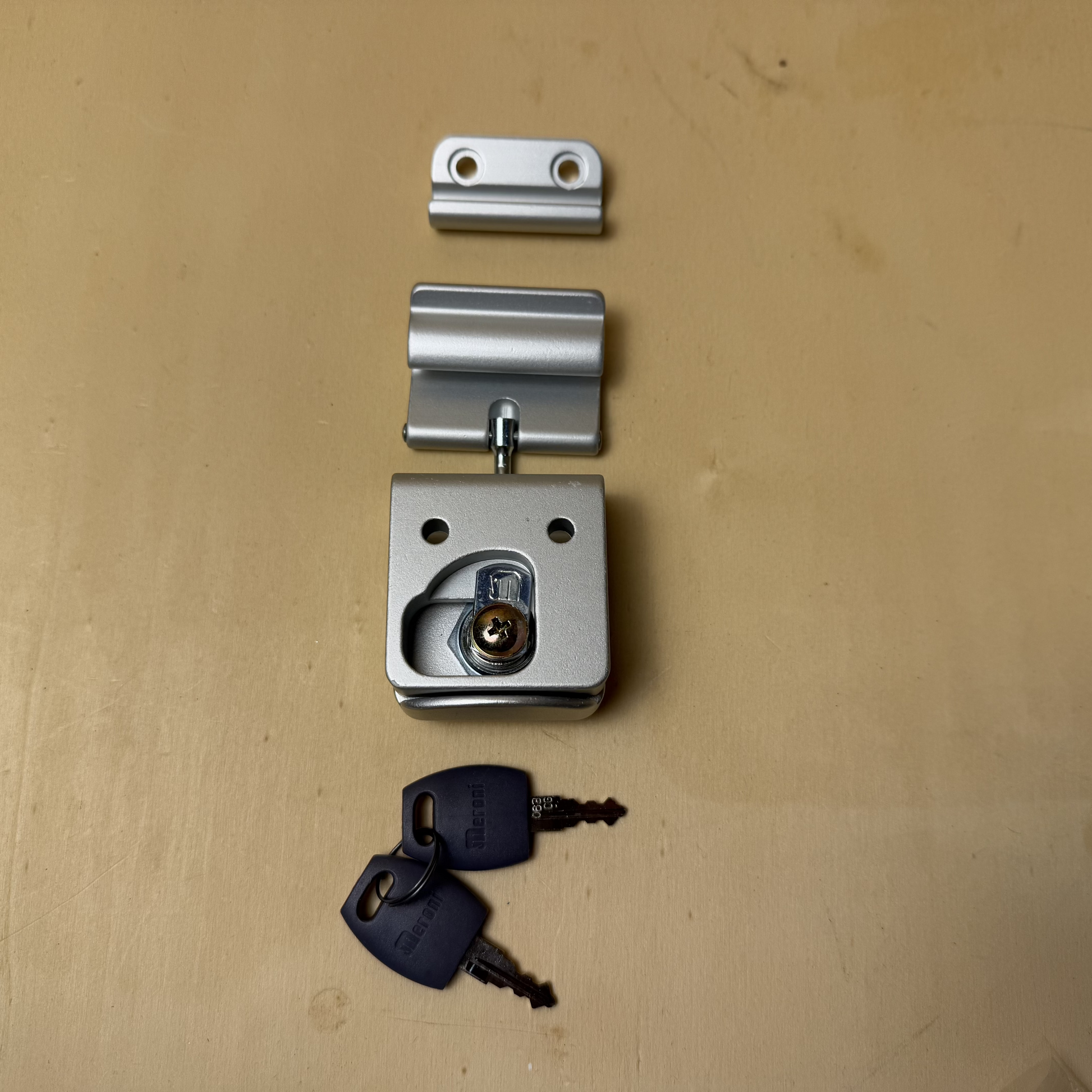 Fecho com chave Autohome (4)