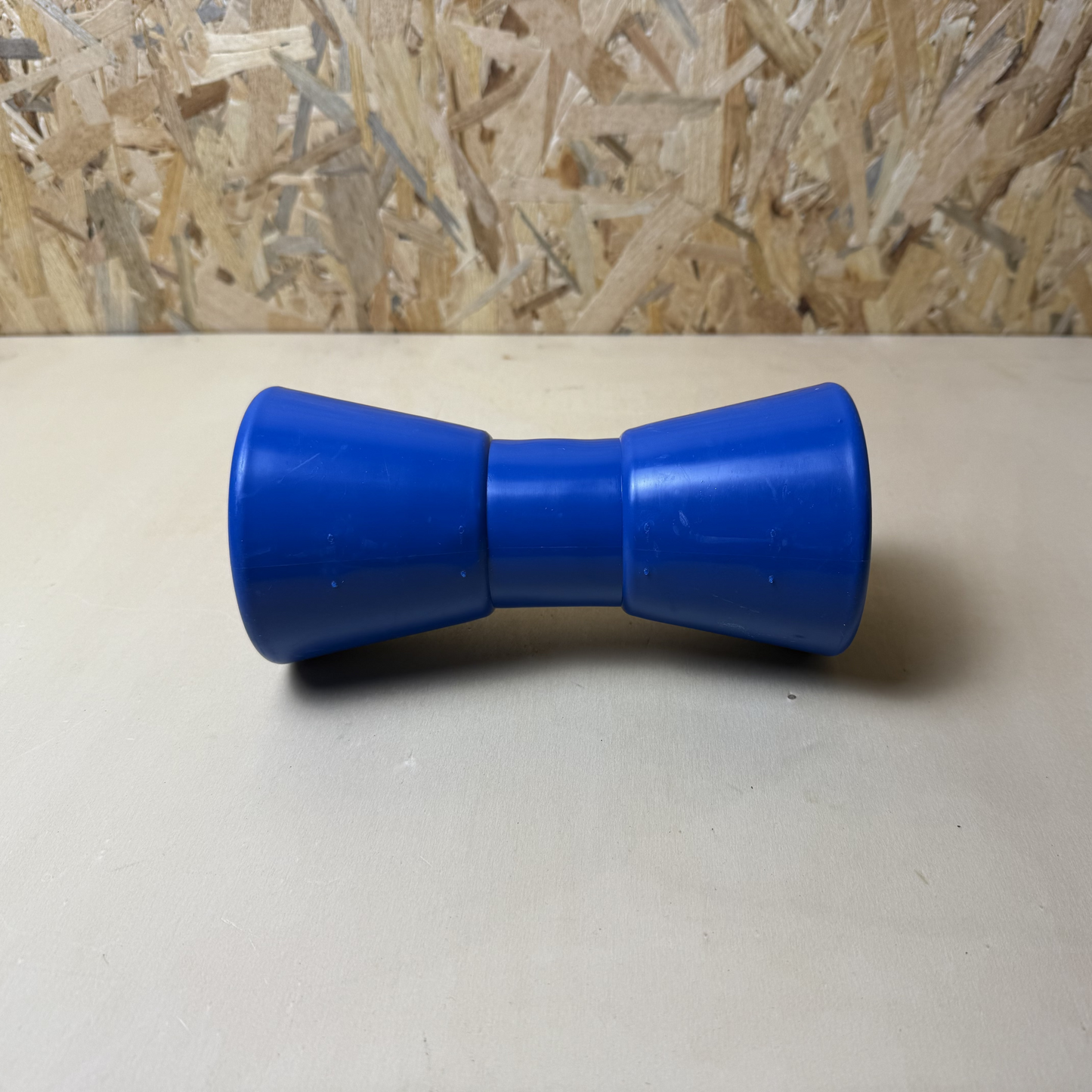 Rolete de Quilha Azul para Atrelados de Barco