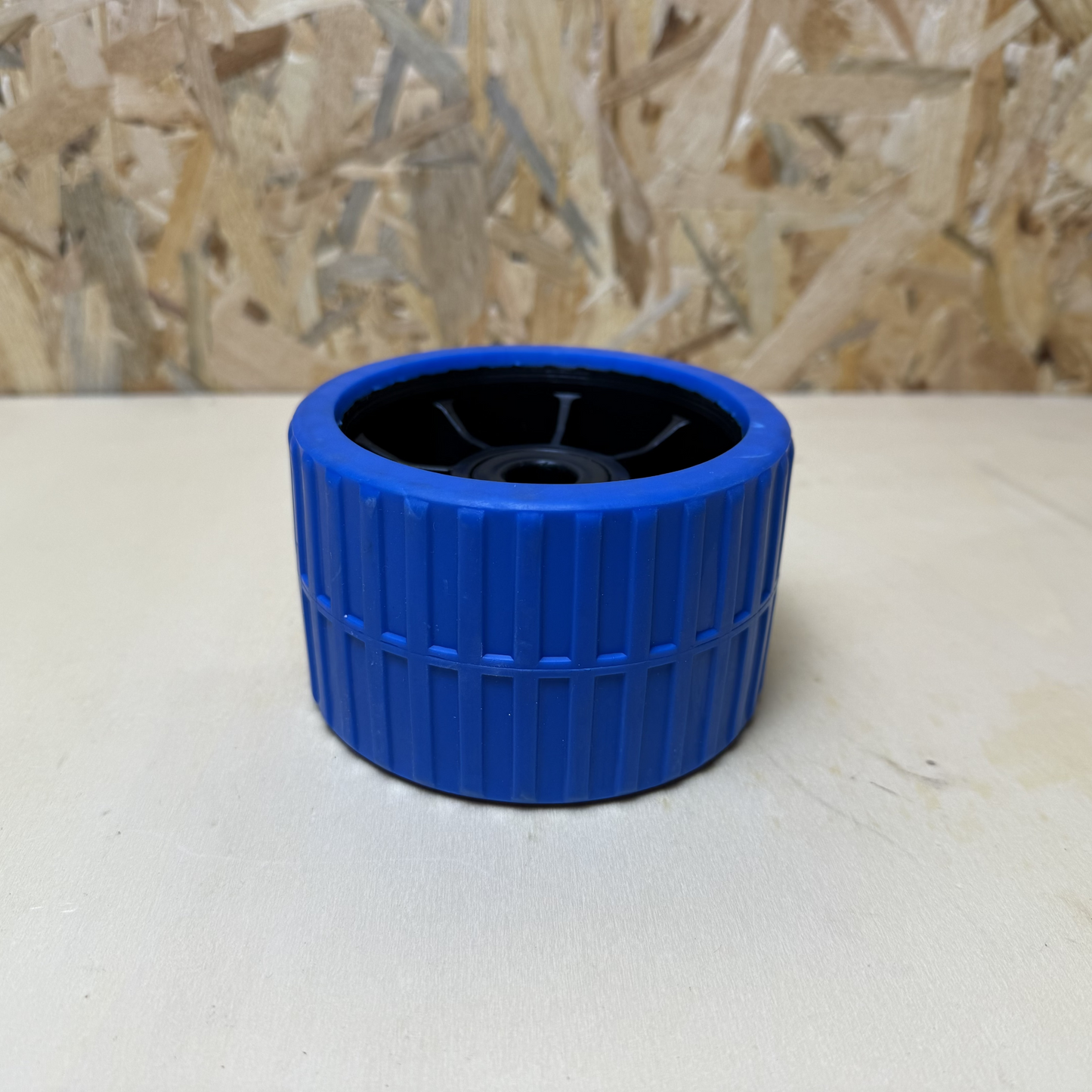 Rolete Lateral Azul para Atrelado de Barco