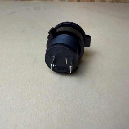 Ficha de Painel 12/24V 20A