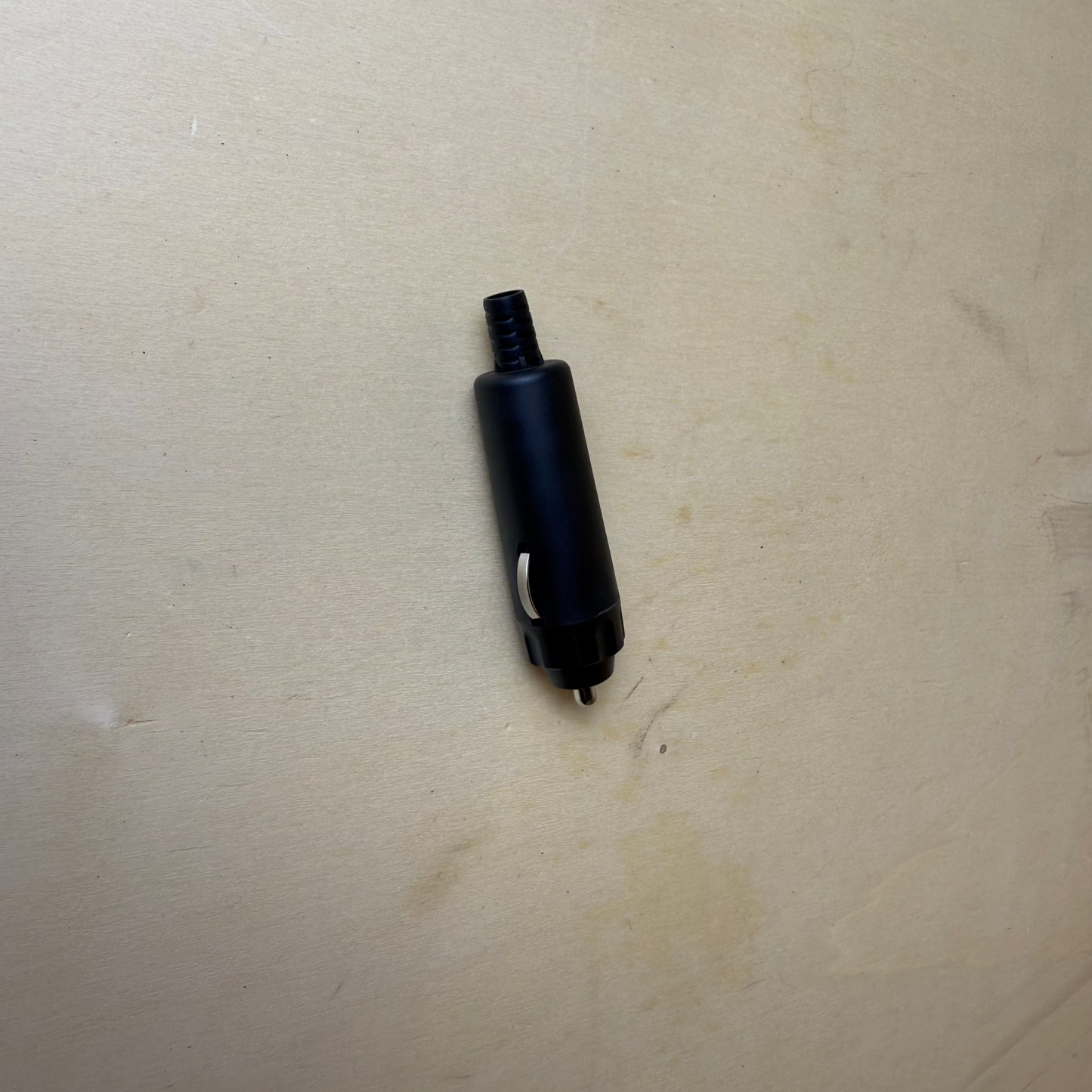 Ficha de Isqueiro Macho 12V