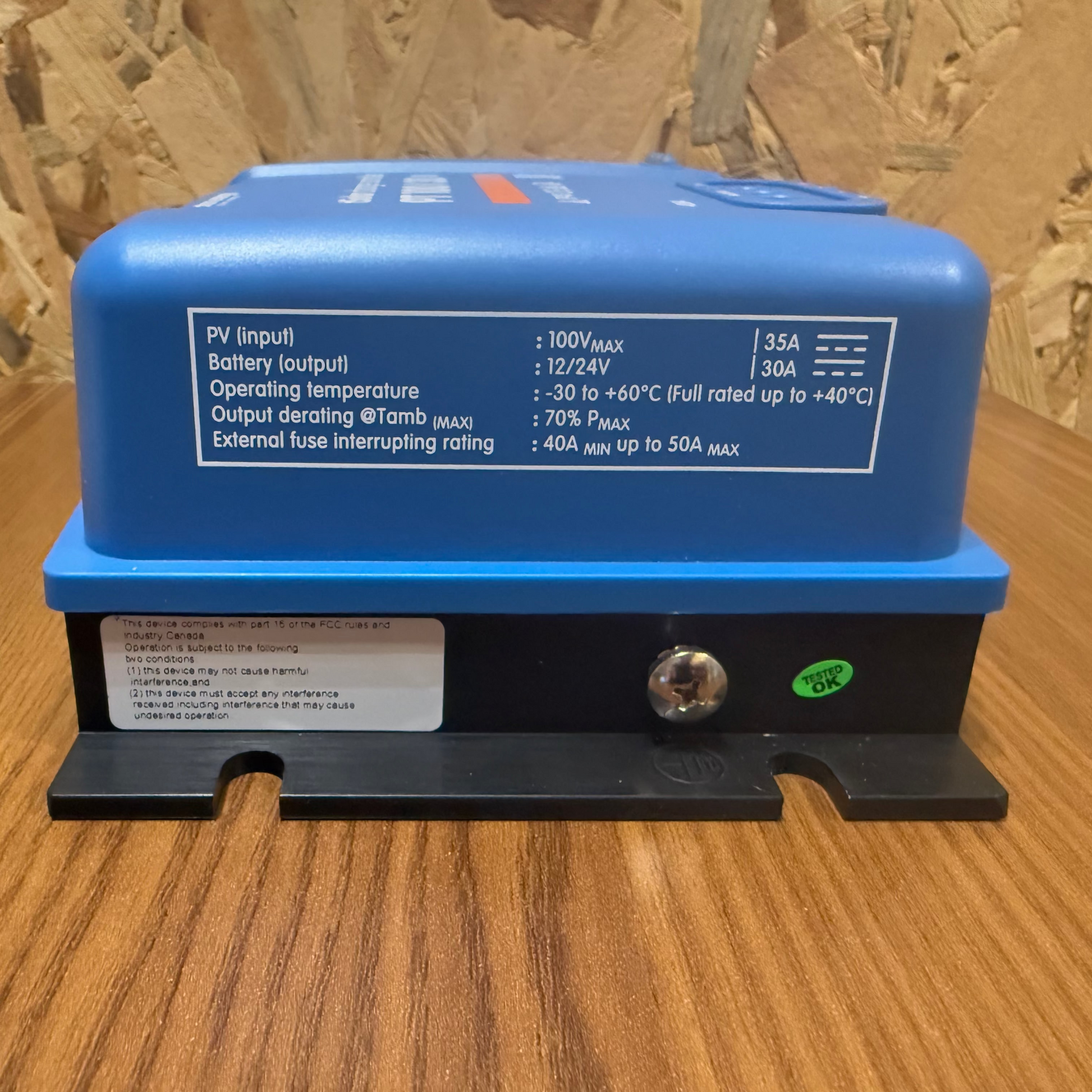 MPPT solar 100/30 Victron Specs